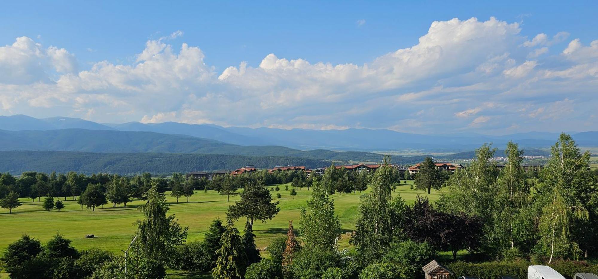 Green Peaks Suite In Pirin Golf & County Club Razlog Luaran gambar